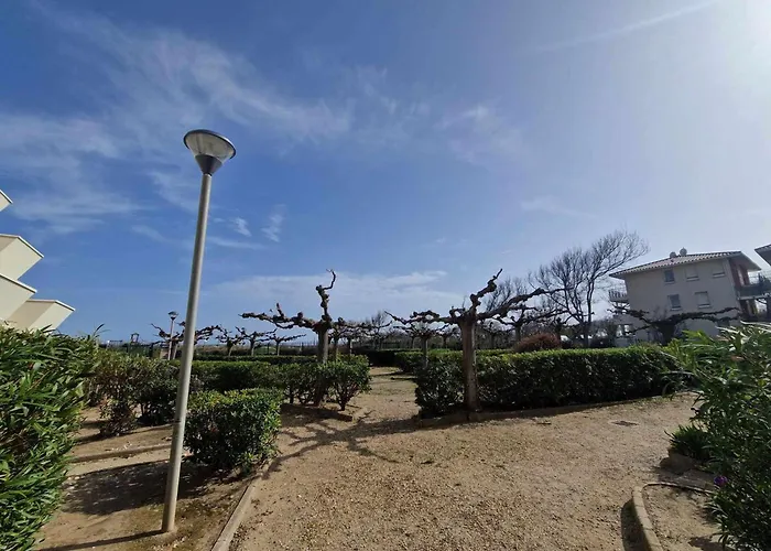 Cosy Avec Mezzanine, 5 Couchages, Parking Prive - Fr-1-326-688 * Marseillan (Herault)